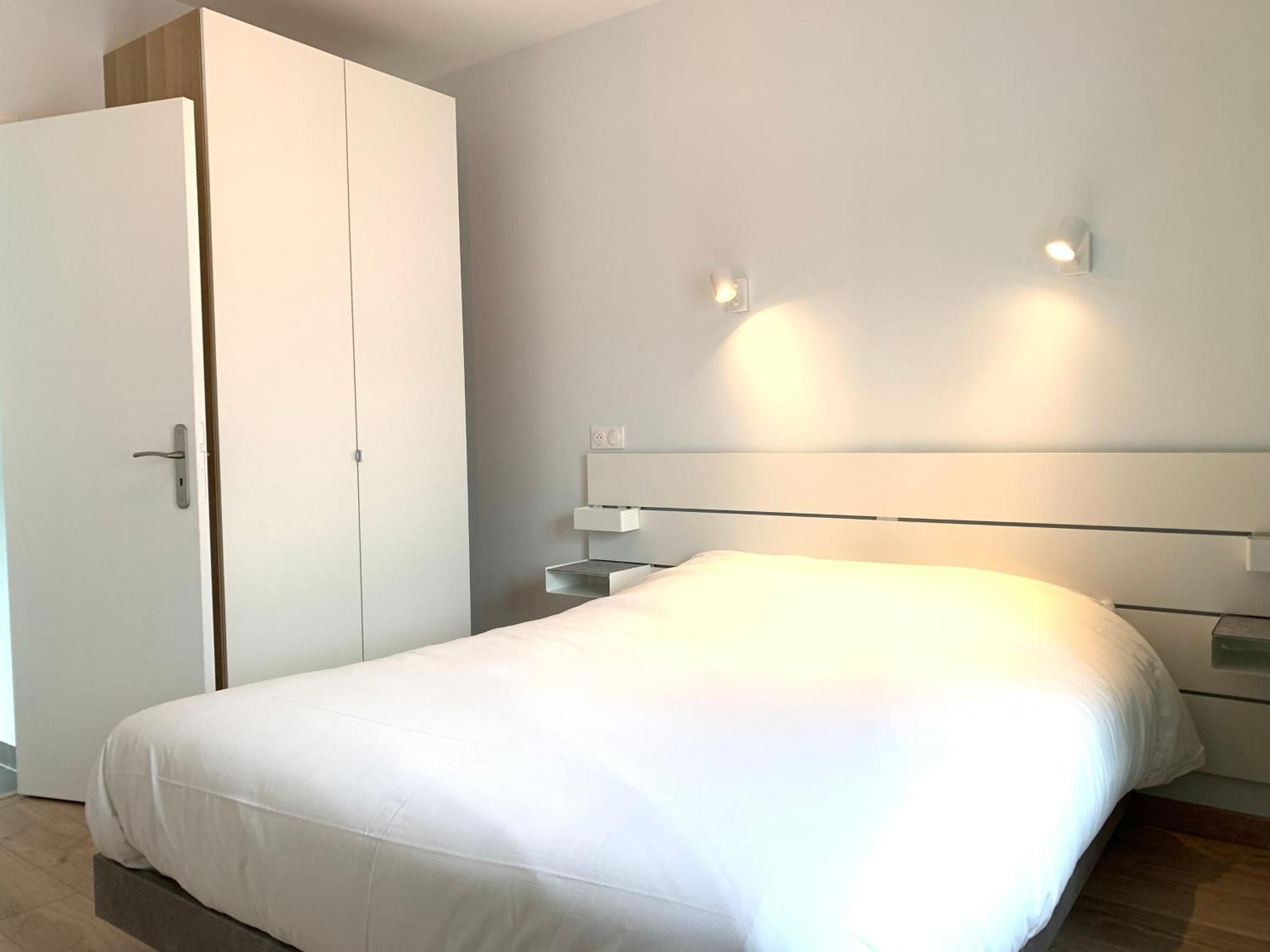 Appart'village Centre - Parking Facile - Bus Gare Tgv 17 Min Le Creusot