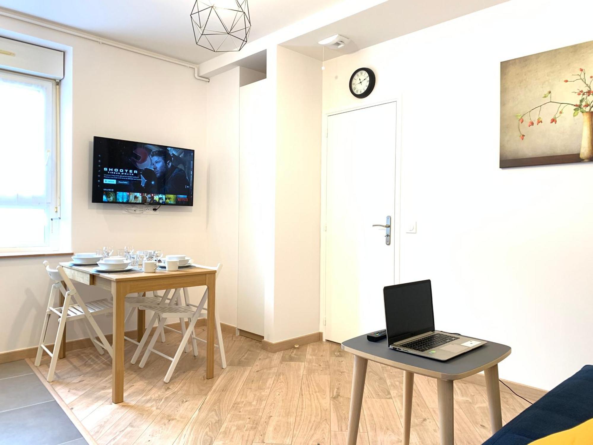 Appart'village Centre - Parking Facile - Bus Gare Tgv 17 Min Appartement